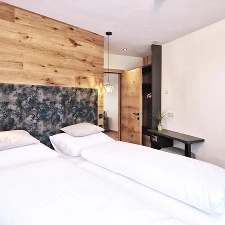 Daire A4 Alma Alpin Appartments Ischgl